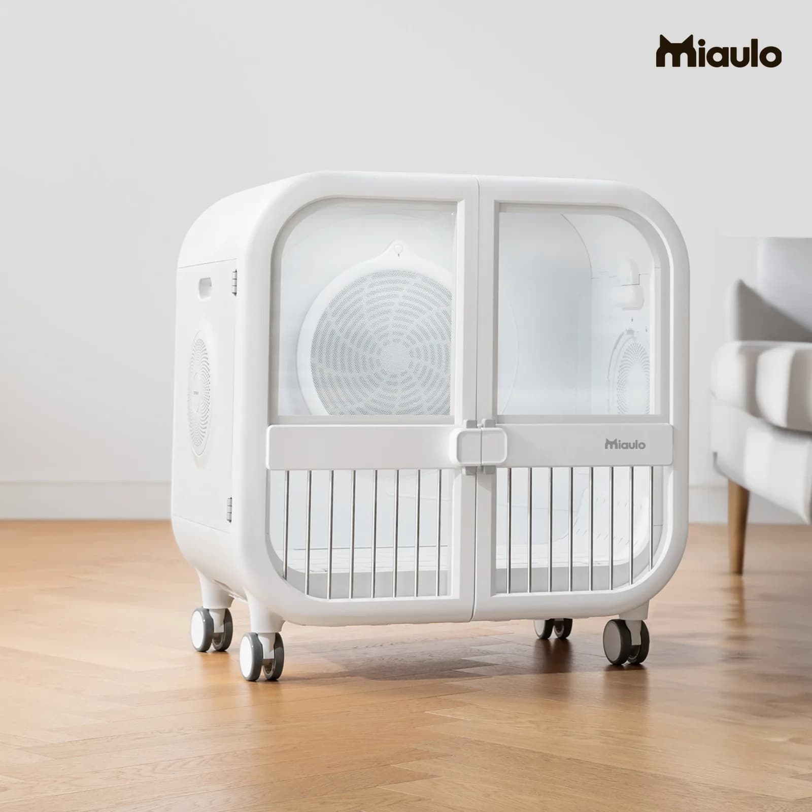 Miaulo Breeze 135 in a living room